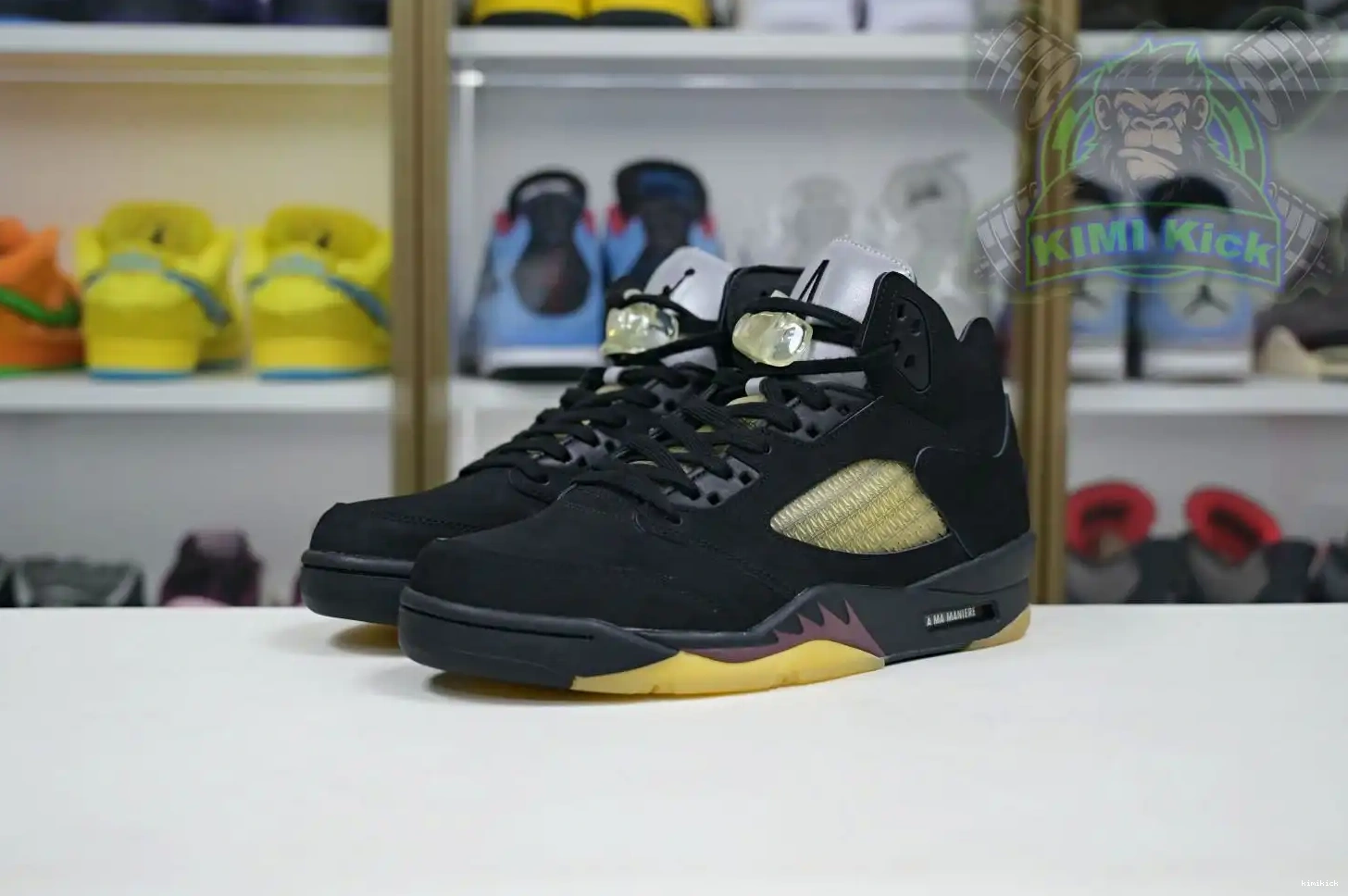 5 MANIÉRE MA Kimikick x A Air Jordan 0612